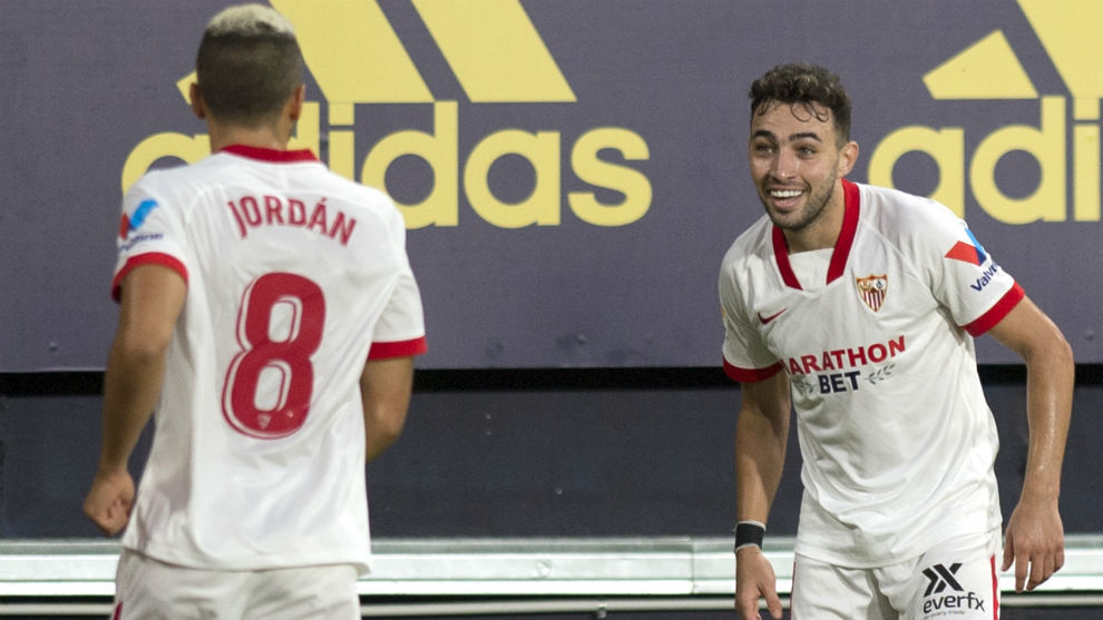 Interfaz de Marathonbet Casino mostrando juegos de casino y opciones de apuestas